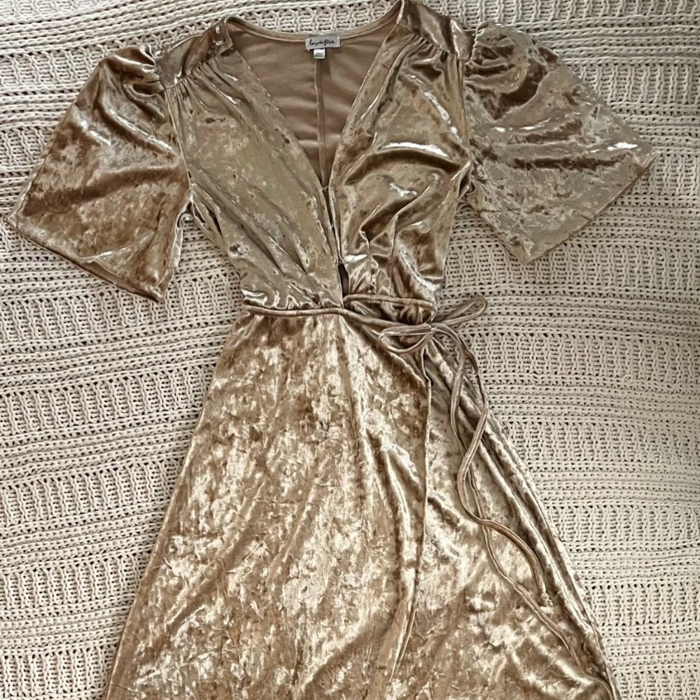 Love, Fire Champagne V-line Wrap Cocktail Velvet Dress XS/TP